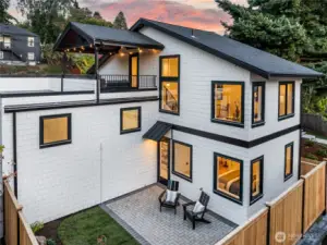 Drop-dead gorgeous new home from Applecore Homes.