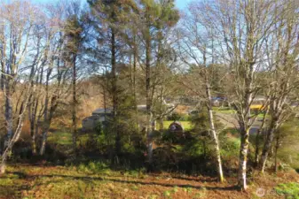 ENJOY YOUR COTTAGE PRIVACY WITH THE BUFFER ZONE OF OTHER HOMES IN THE AREA!