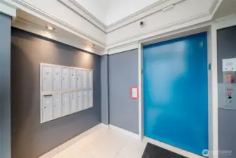 Individual mailboxes and controlled access keeps your packages safe. Clean, well-maintained common areas reflect the pride of ownership throughout The Mezzo.