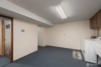 Reverse view of laundry room