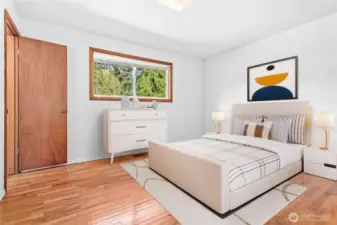 Virtually Staged Primary