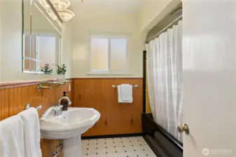 Full Main level bathroom