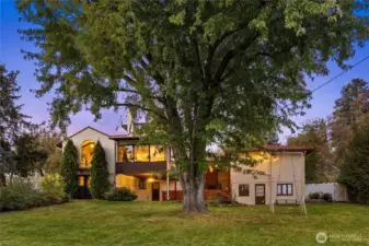 14,000 Sq Ft lot
