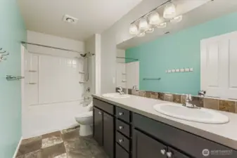 Bathroom Upstairs