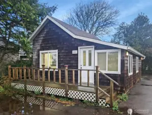 Your happy place by the Sea —stay, play, and rent when you're away!