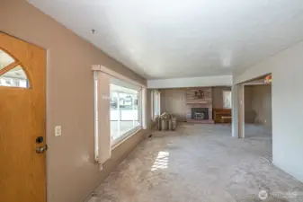 Foyer looking into Living Rm