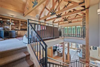 Custom built in book cases by Huntwood