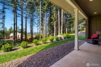 Lots of room for outdoopr entertaining