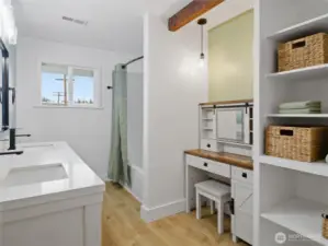 Main level full bath.