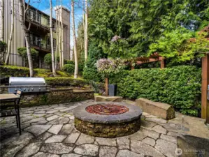 If you and your friends want to spend time outside around the fire or if you want to BBQ on a nice summers eve, step on down to the clubhouse area.