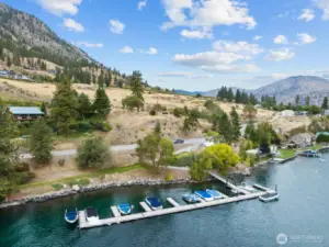 Community dock w/16 boat slips & 10 buoys
