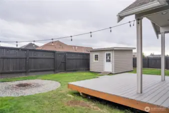 backyard has gate to directly access private neighborhood park
