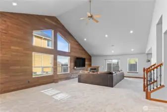 vaulted ceilings in extra large living room