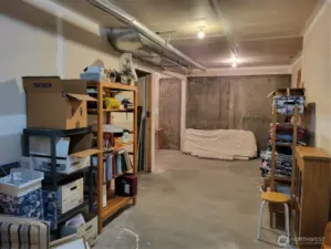 Huge Storage Space Lower Level