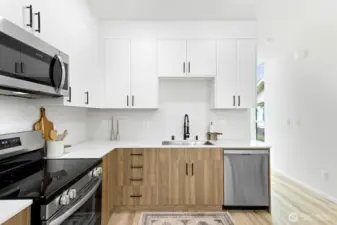 Model home, colors and finishes may vary.