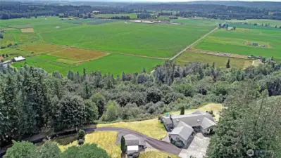 Unobstructed views of Stillaguamish Valley.