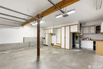 Built in shelving and work bench in garage