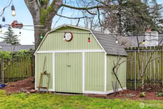 Storage shed