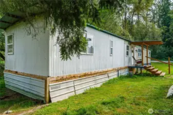 New stairs have been added to the Manufactured home