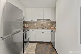 Open concept flow that maximizes the square footage.