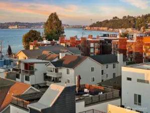You can see the space needle from your deck!
