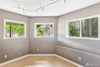 Second downstairs bedroom or office