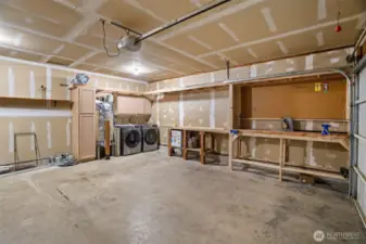 Work benches to convey