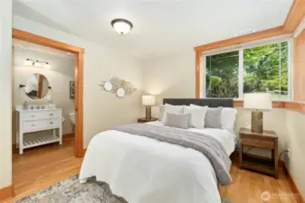 Lower level en-suite with it's own bathroom and W/D hook-ups!