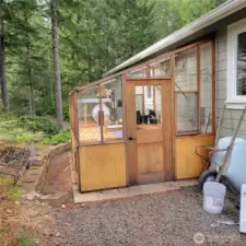 Fully complimented Greenhouse. Easy to heat in winter to keep the fresh produce coming.