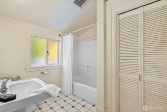 Upstairs bathroom