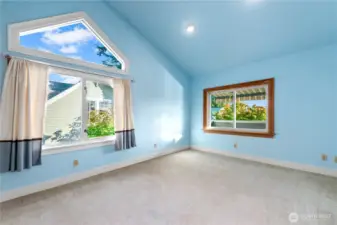 2nd upstairs bedroom
