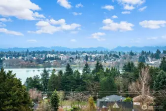 A close up of the views!