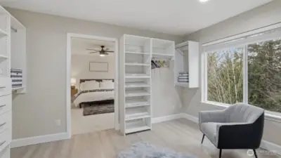 A peaceful space to organize, relax, and prepare for the day.