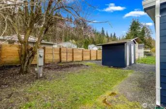 Great back yard with storage shed!