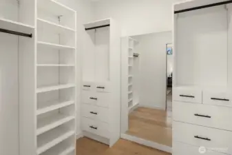 Walk-in closet off primary