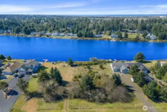 Unobstructed lake views!