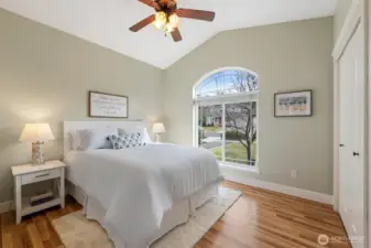 Front bedroom with Ample light, vaulted ceilings and ceiling fan