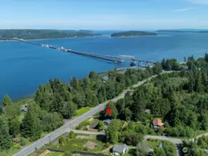 Located minutes to historic town of Port Gamble and Hood Canal Bridge; gateway to the Olympic Peninsula.