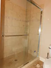 Primary shower