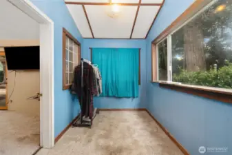 Owner's Suite Bedroom - Walk-in Closet