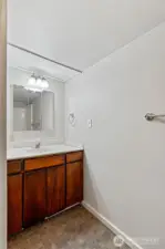Basement 3/4 bath.