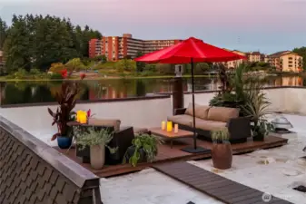 Roof deck with an exceptional view.