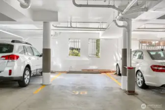 2nd parking spot+lots of guest parking in front