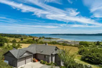 Welcome to 650 Skymeadow in Coupeville, WA on beautiful Whidbey Island. With south facing water and mountain views, this is the one you have been waiting for!