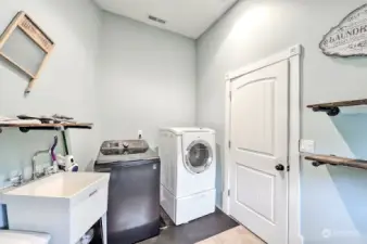 2 laundry rooms one on each level