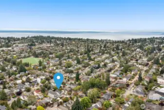 Enjoy proximity to parks, markets, and local gems—all just moments away.
