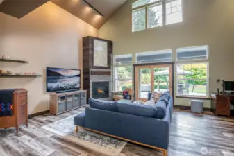 Soaring ceilings in great room