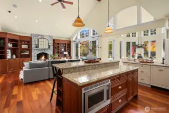 An impeccably maintained home with a flexible floorplan that offers endless options