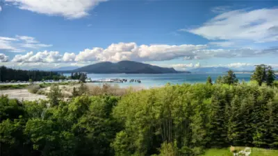 Close to Guemes Channel and Ferries