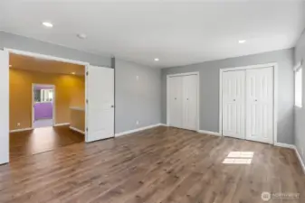 bedroom or gameroom